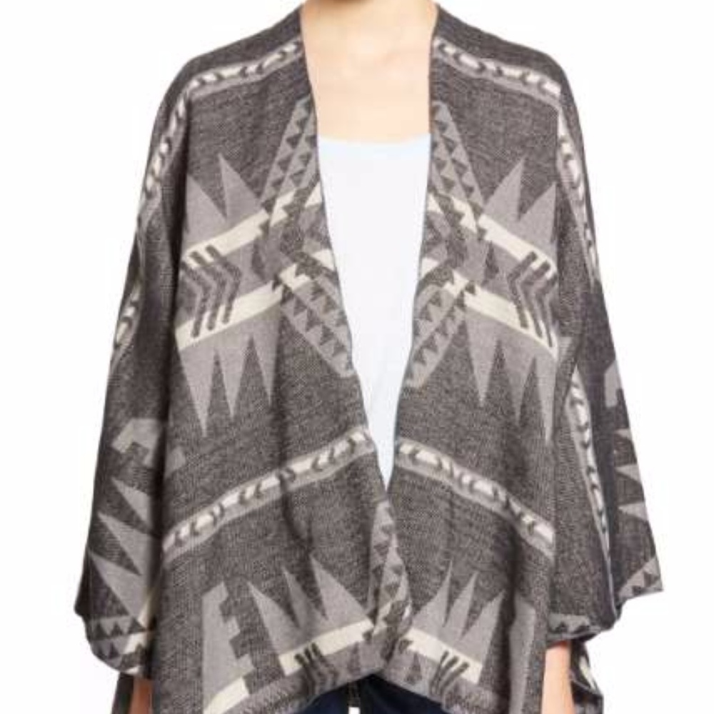 Capelli New York Cape